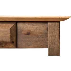 Simplicity Wedge Table