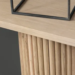 Oval Fluted Console/sofa Table