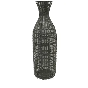 Gi Vase