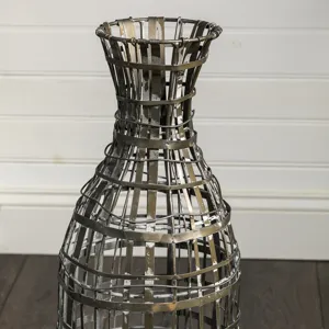 Gi Vase