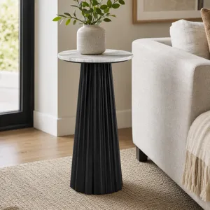 Accent/end Table