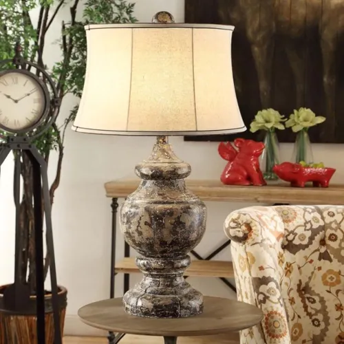 Antique Corbel Table Lamp
