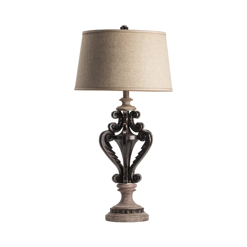 La Cour Table Lamp
