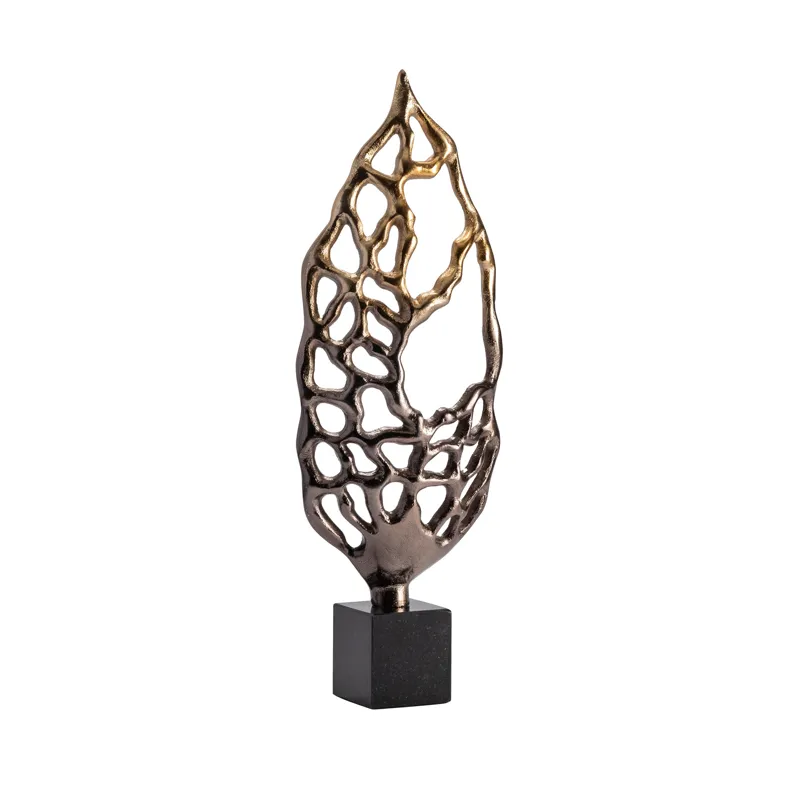 Elliot Medium Sculpture Iii