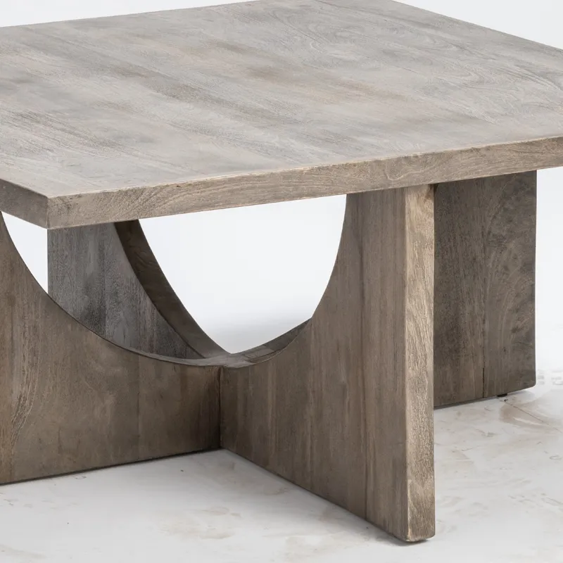 Glenridge Cocktail Table
