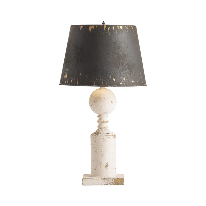 De'vine Table Lamp Silo