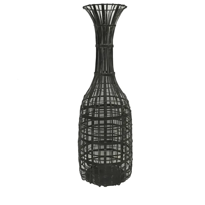 Gi Vase