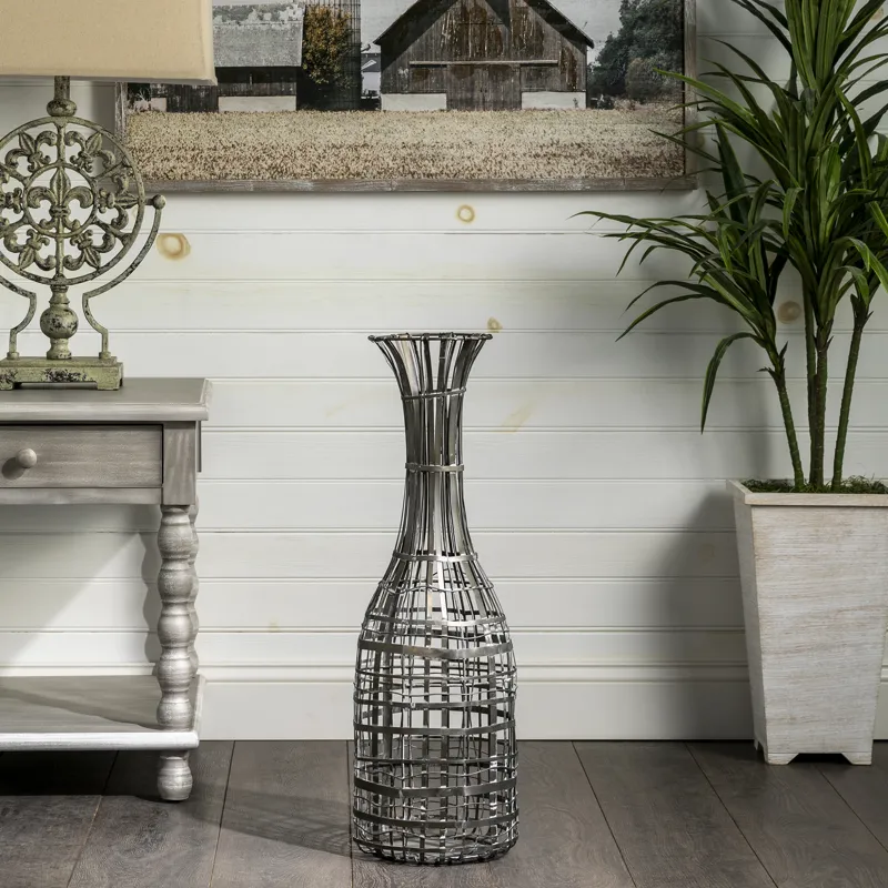 Gi Vase