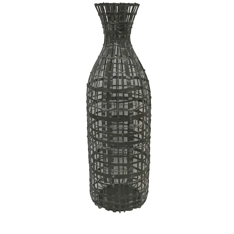 Gi Vase
