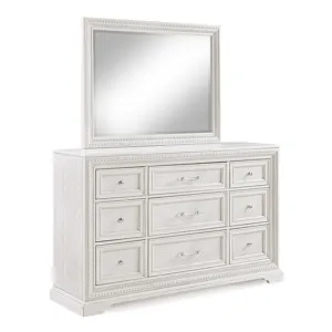 Alexandria Dresser