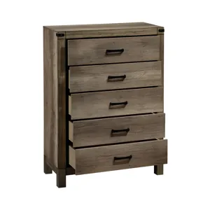 Matteo Chest