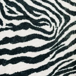 Akina Ivory 1\'8\" x 2\'6\" Rug