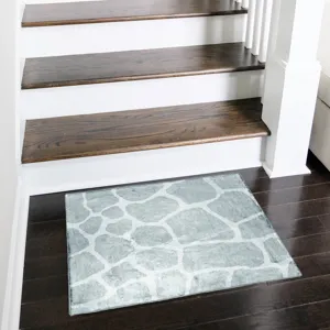 Akina Flannel 1\'8\" x 2\'6\" Rug