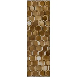 Luxury Washable Indoor/Outdoor Bozeman Brown 2\'3\" x 7\'6\" Runner Rug