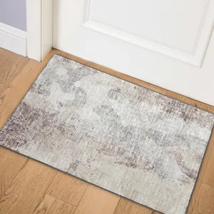 Camberly Merlot 1\'8\" x 2\'6\" Rug