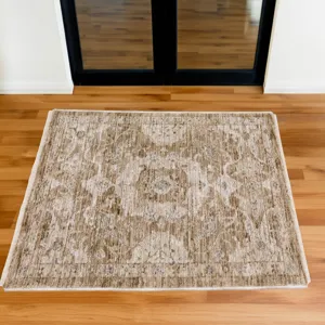 Cyprus Khaki 1\'8\" x 2\'6\" Rug