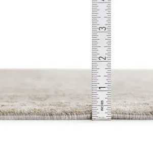 Cyprus Beige 5\' x 7\'10\" Rug