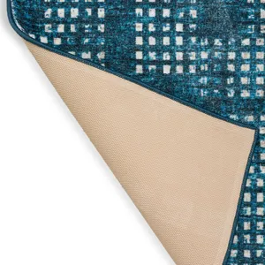 Delano Navy 2\'6\" x 8\' Runner Rug