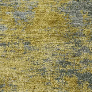 Luxury Washable Indoor/Outdoor Kochi Gold 8\' x 10\' Rug