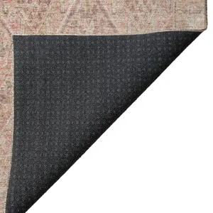 Indoor/Outdoor Karaj Pink 10\' x 14\' Rug