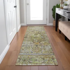 Indoor/Outdoor Karaj Aloe 2\'3\" x 7\'6\" Runner Rug