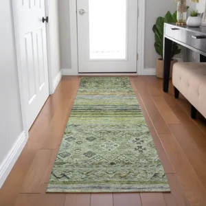 Indoor/Outdoor Karaj Aloe 2\'3\" x 7\'6\" Runner Rug