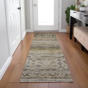 Indoor/Outdoor Karaj Brown 2\'3\" x 7\'6\" Runner Rug
