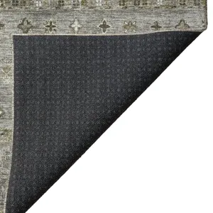 Indoor/Outdoor Karaj Pewter 2\'3\" x 7\'6\" Runner Rug