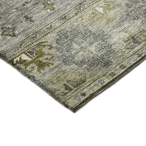 Indoor/Outdoor Karaj Pewter 2\'3\" x 7\'6\" Runner Rug