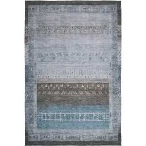 Indoor/Outdoor Karaj Blue 5\' x 7\'6\" Rug