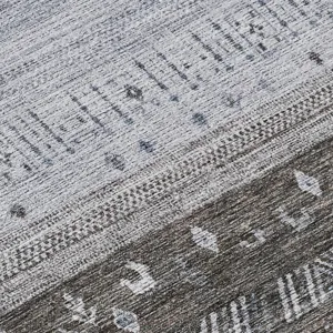 Indoor/Outdoor Karaj Blue 5\' x 7\'6\" Rug