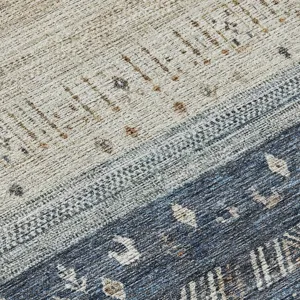 Indoor/Outdoor Karaj Brown 2\'6\" x 3\'10\" Rug