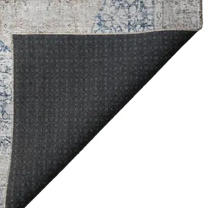 Indoor/Outdoor Karaj Blue 5\' x 7\'6\" Rug