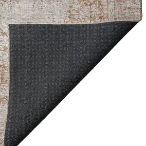 Indoor/Outdoor Karaj Copper 5\' x 7\'6\" Rug