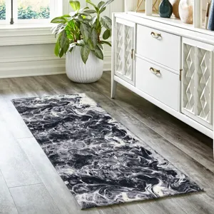 Kikiamo Marble 2\'3\" x 7\'6\" Runner Rug