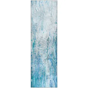 Kikiamo Ocean 2\'3\" x 7\'6\" Runner Rug