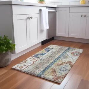 Luxury Washable Lorenzo Ivory 1\'8\" x 2\'6\" Rug