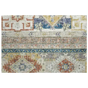Luxury Washable Lorenzo Ivory 1\'8\" x 2\'6\" Rug