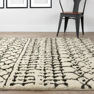 Marquee Ivory/Midnight 5\'1\" x 7\'5\" Rug