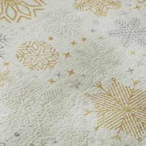 Luxury Washable Indoor/Outdoor Merry & Bright Ivory 8\' x 10\' Rug