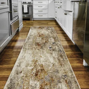 Neola Beige 2\'3\" x 7\'10\" Runner Rug