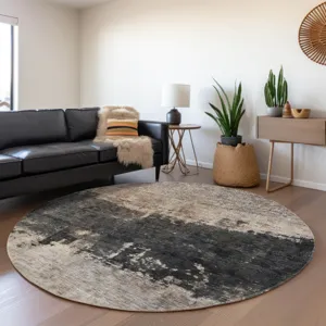 Indoor/Outdoor Nouveau Taupe 8\' x 8\' Round Rug