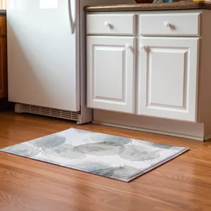 Luxury Washable Odyssey Pearl 1\'8\" x 2\'6\" Rug