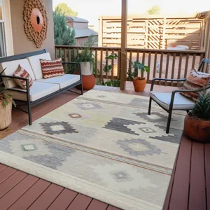 Indoor/Outdoor Phoenix Ivory Washable 8\' x 10\' Rug
