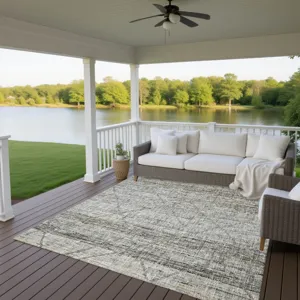 Luxury Washable Indoor/Outdoor Portico Pewter 2\'6\" x 3\'10\" Rug