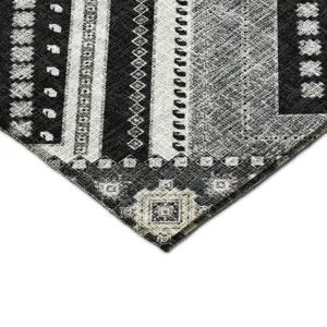 Luxury Washable Indoor/Outdoor Portico Black 2\'6\" x 3\'10\" Rug