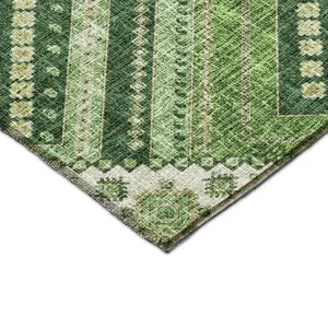 Luxury Washable Indoor/Outdoor Portico Green 2\'6\" x 3\'10\" Rug