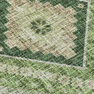Luxury Washable Indoor/Outdoor Portico Green 2\'6\" x 3\'10\" Rug