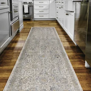 Regal Linen 2\'3\" x 7\'10\" Runner Rug