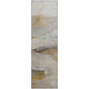 Luxury Washable Indoor/Outdoor Ravenna Taupe 2\'3\" x 7\'6\" Runner Rug